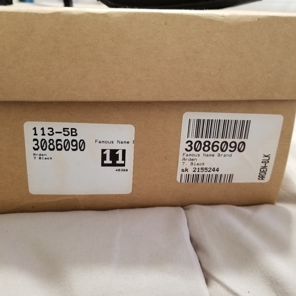 Apt. 9 black heels with rhinestone embellishment - Picture 6 of 6